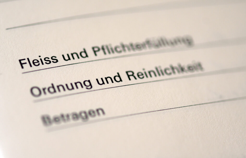 Fleiss und Pflichterfüllung, Ordnung und Reinlichkeit, Betragen